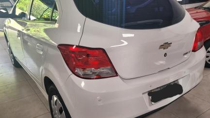 Chevrolet Onix 1.0 LT SPE/4