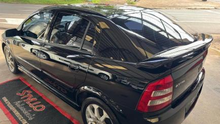 Chevrolet Astra Hatch Advantage 2.0 (Flex)