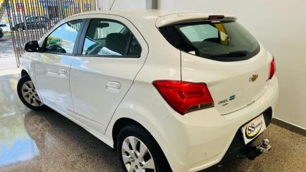 Chevrolet Onix 1.4 LT SPE/4