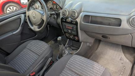 Renault Sandero Expression 1.6 8V (Flex)