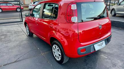 Fiat Uno Vivace 1.0 8V (Flex) 4p
