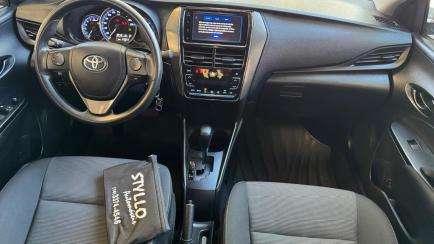 Toyota Yaris Sedan 1.5 XL CVT