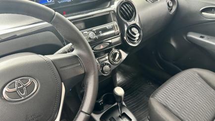 Toyota Etios Hatch Etios X 1.3 (Flex) (Aut)
