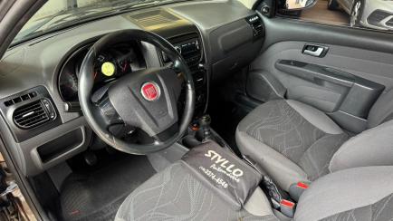 Fiat Strada Working 1.4 (Flex) (Cabine Estendida)