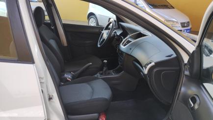Peugeot 207 Sedan 207 Passion XR 1.4 8V (flex)