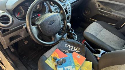 Ford Fiesta Hatch  SE Plus 1.6 RoCam (Flex)