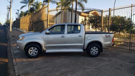 Toyota Hilux Cabine Dupla