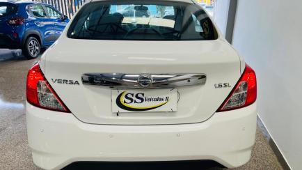 Nissan Versa 1.6 16V SL (Flex)