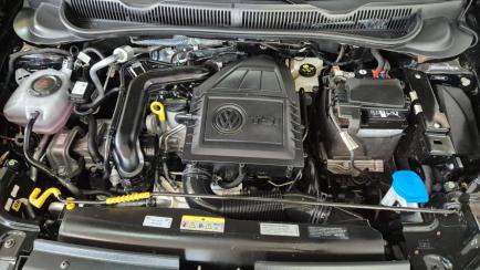 Volkswagen Tera 1.0 TSI High (Aut)