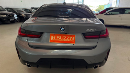 BMW Série 3 320i M Sport Flex