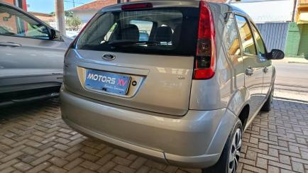 Ford Fiesta Hatch 1.6 (Flex)