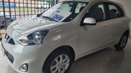 Nissan March 1.0 12V SV (Flex)