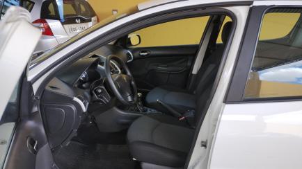 Peugeot 207 Sedan 207 Passion XR 1.4 8V (flex)