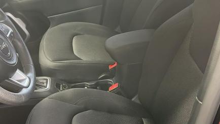 Jeep Renegade 1.8 Sport (Aut)