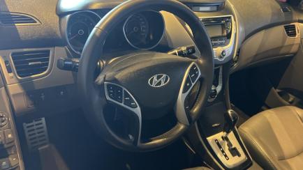Hyundai Elantra Sedan 1.8 GLS (aut)