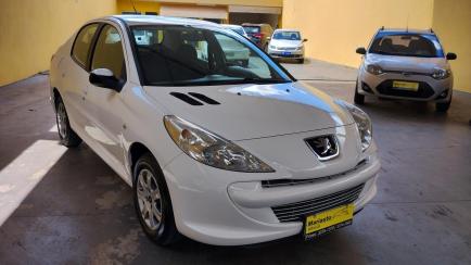 Peugeot 207 Sedan 207 Passion XR 1.4 8V (flex)