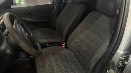 Fiat Palio Fire 1.0 8V (Flex) 4p