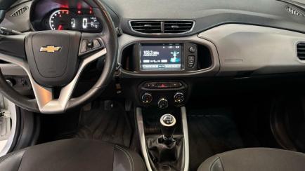 Chevrolet Onix 1.0 LT SPE/4