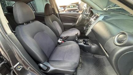 Nissan Versa 1.6 16V SL