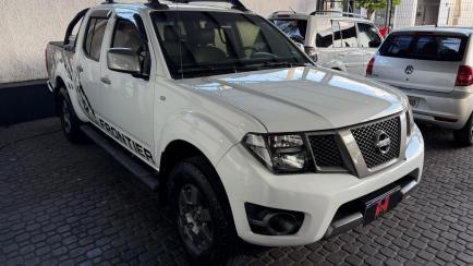 Nissan Frontier 2.5 TD CD SV Attack 4x4 (Aut)