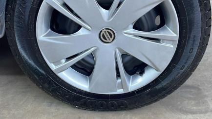 Nissan March 1.0 12V S (Flex)