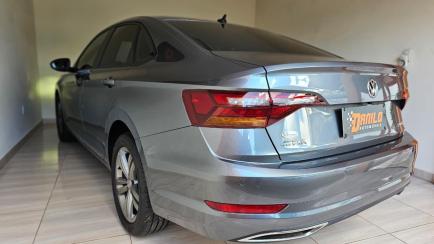 Volkswagen Jetta 1.4 250 TSI R-Line