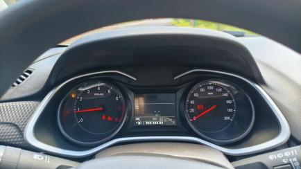 Chevrolet Onix 1.0 LT