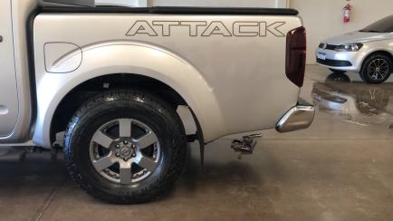 Nissan Frontier 2.5 TD CD 4x2 SV Attack