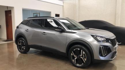 Peugeot 2008 1.0 T200 Active (Aut)