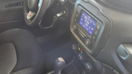 Jeep Renegade 1.8 Sport (Aut)