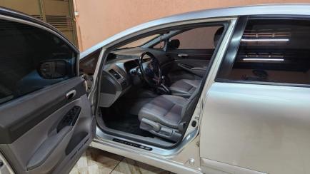 Honda New Civic LXS 1.8 16V (Flex)